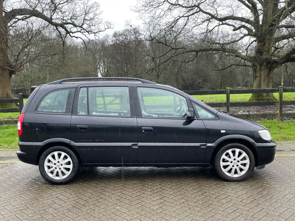 Used Vauxhall Zafira 2004 for sale - 76080315: Photo 3