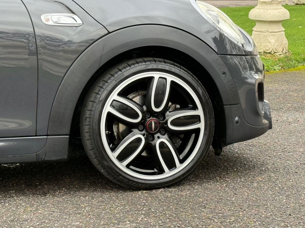 Used MINI Hatch 2018 for sale - 77327630: Photo 17