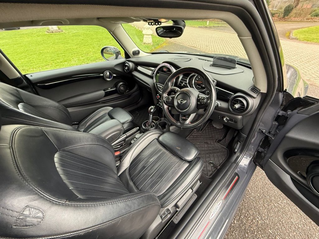 Used MINI Hatch 2018 for sale - 77327630: Photo 25