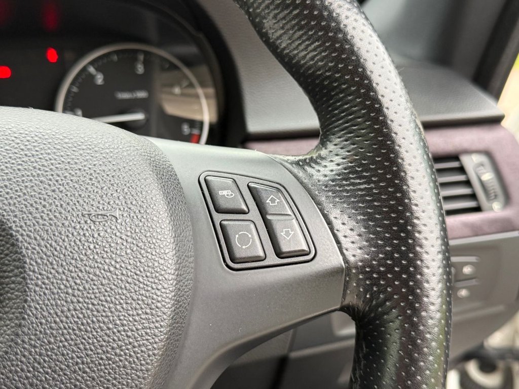 Used BMW 3 Series 2013 for sale - 76235826: Photo 32