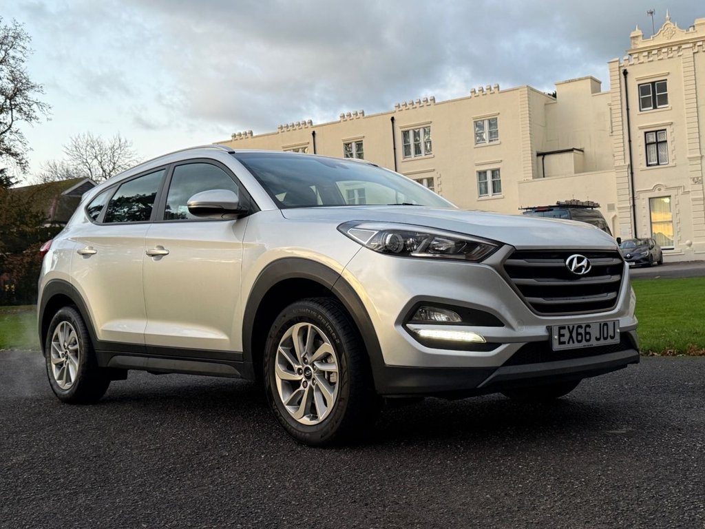Used Hyundai TUCSON 2016 for sale - 76632055: Photo 2