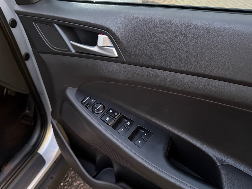 Used Hyundai TUCSON 2016 for sale - 76632055: Photo 36