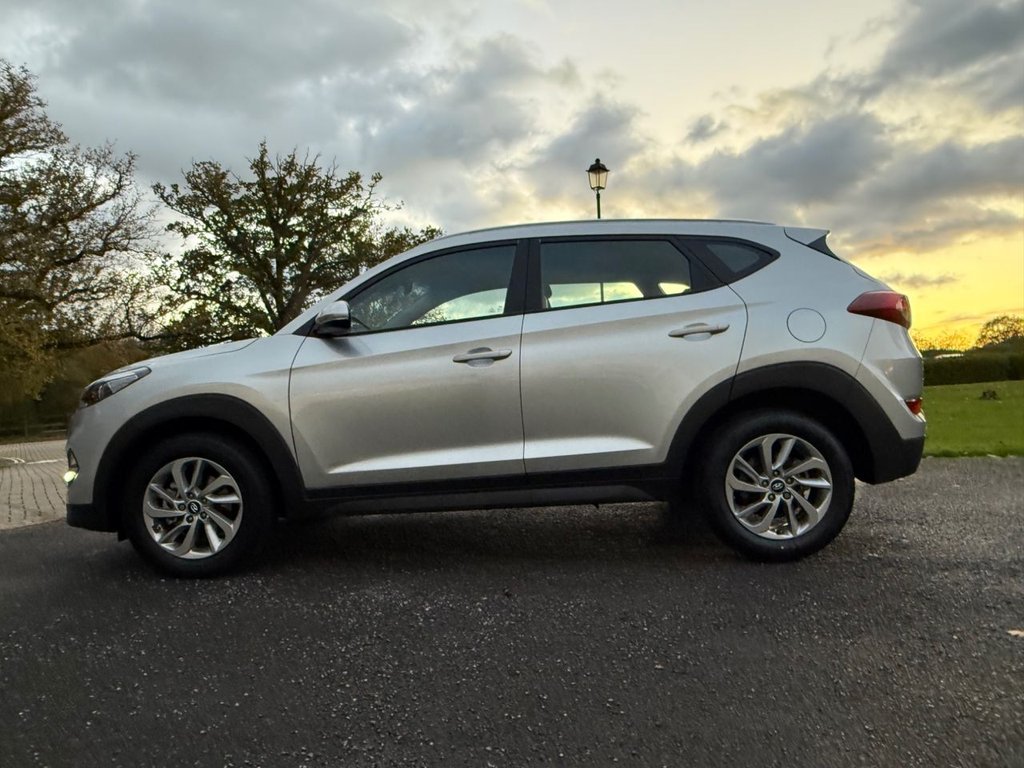 Used Hyundai TUCSON 2016 for sale - 76632055: Photo 9