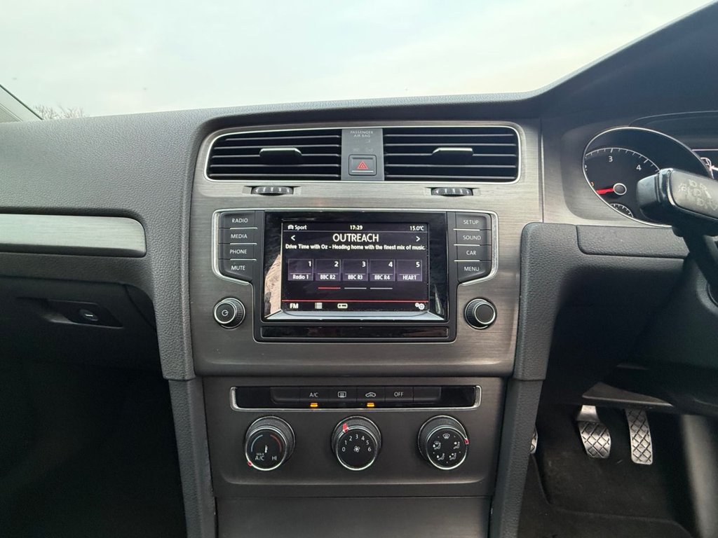 Used Volkswagen Golf 2013 for sale - 77995321: Photo 25