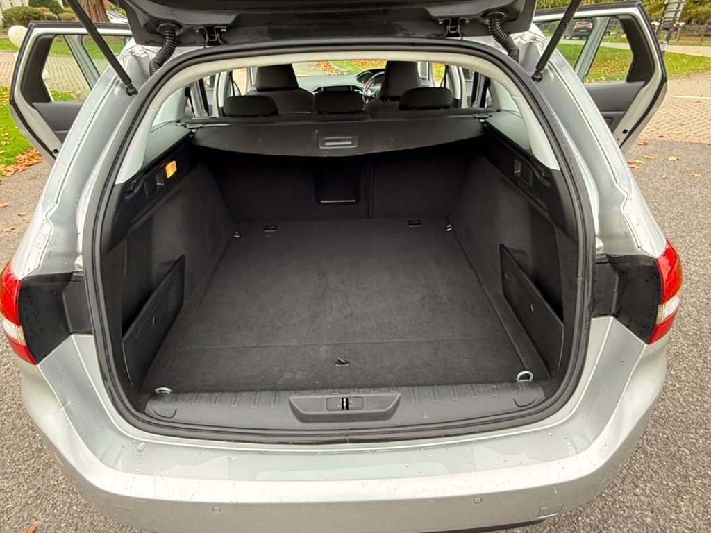 Used Peugeot 308 SW 2017 for sale - 76313092: Photo 17