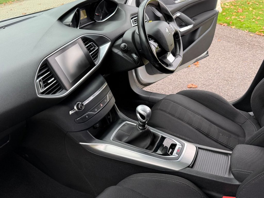 Used Peugeot 308 SW 2017 for sale - 76313092: Photo 19