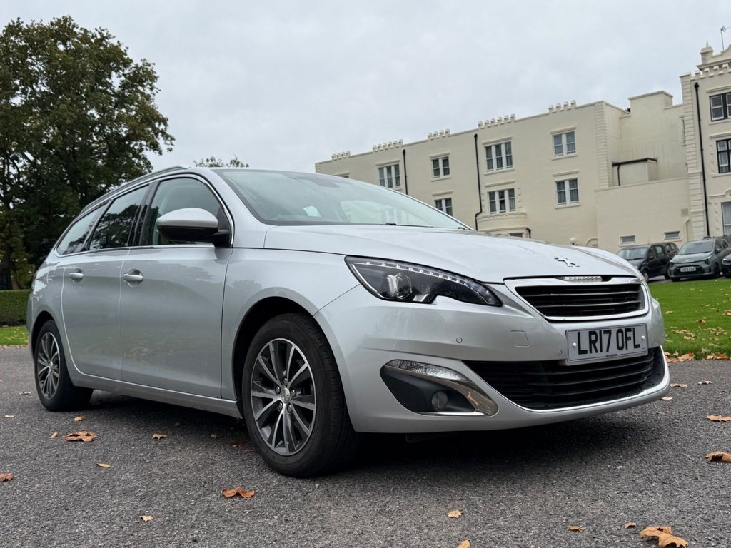Used Peugeot 308 SW 2017 for sale - 76313092: Photo 2