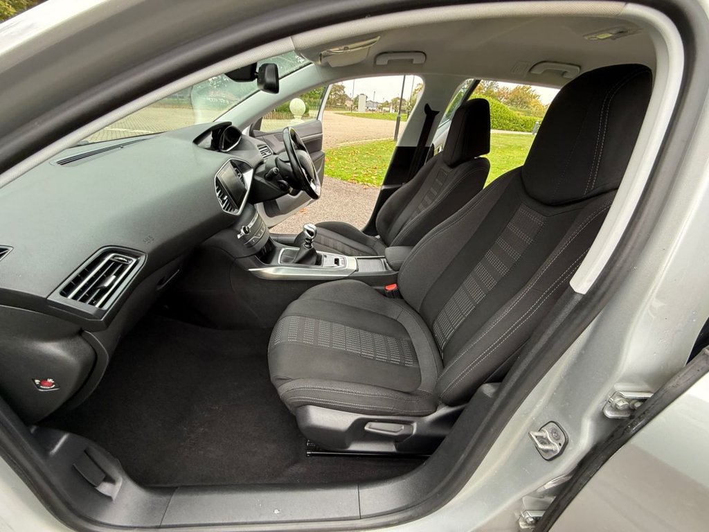 Used Peugeot 308 SW 2017 for sale - 76313092: Photo 20