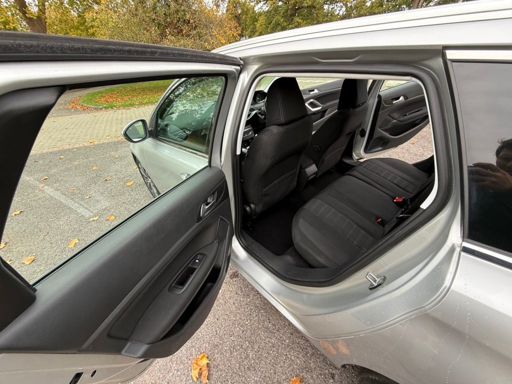 Used Peugeot 308 SW 2017 for sale - 76313092: Photo 23