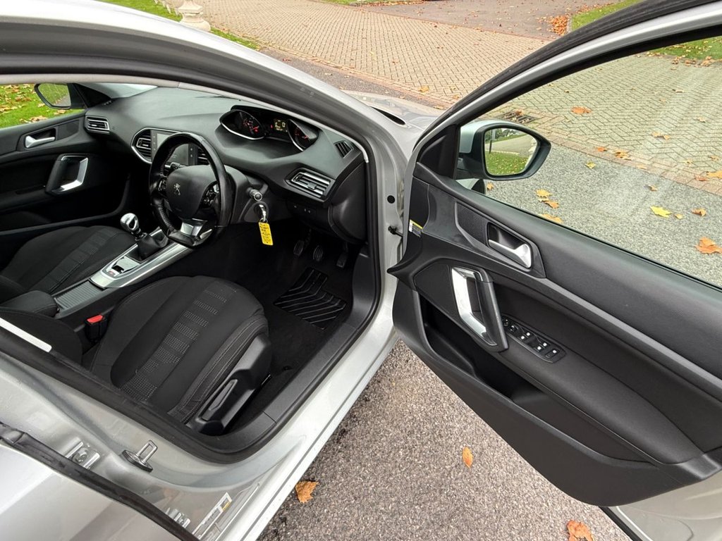 Used Peugeot 308 SW 2017 for sale - 76313092: Photo 27