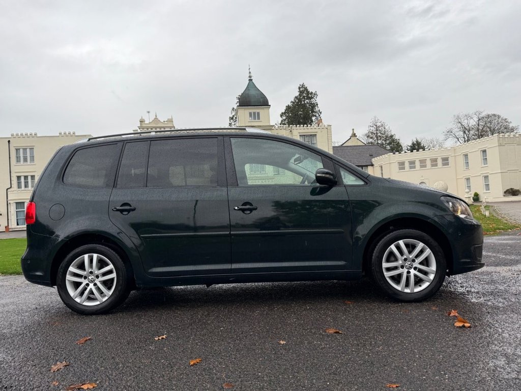 Used Volkswagen Touran 2015 for sale - 76582624: Photo 3