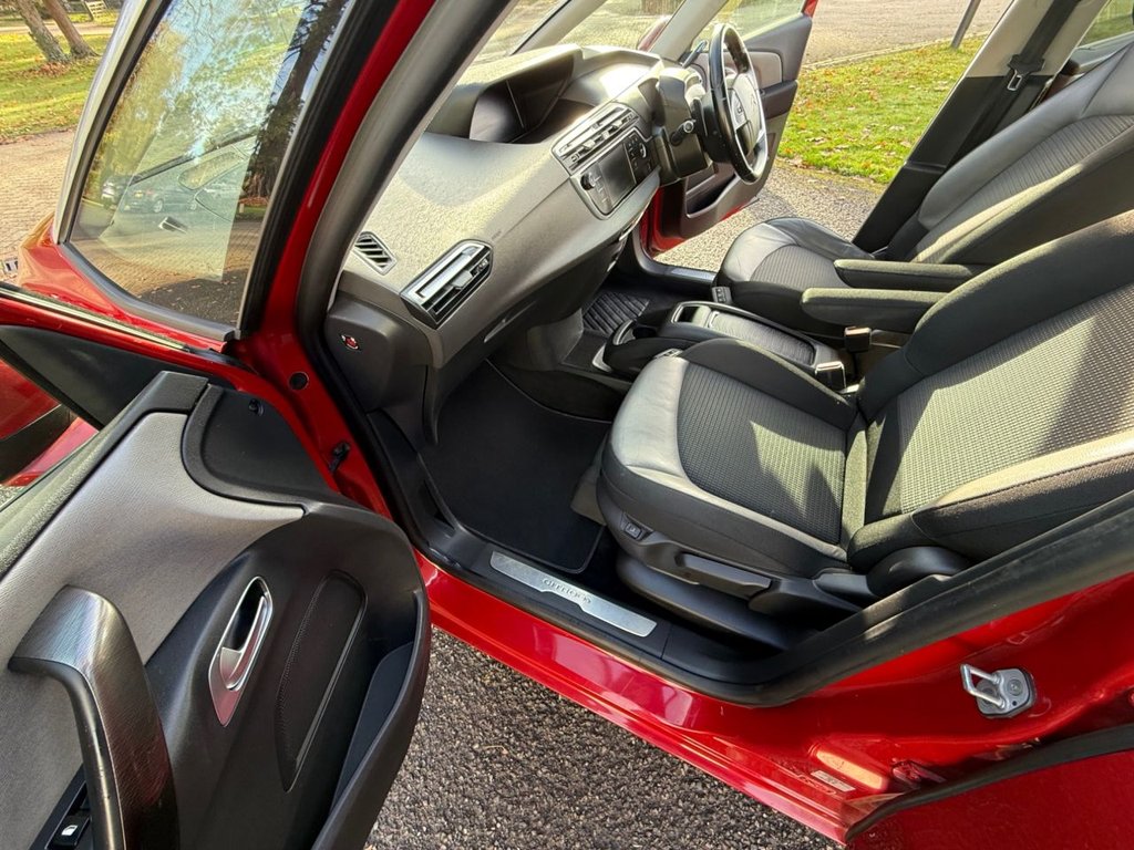 Used Citroen C4 Grand Picasso 2016 for sale - 76590865: Photo 15