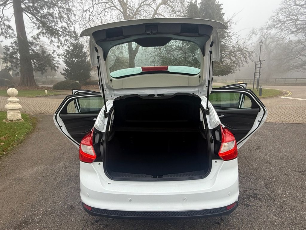 Used Ford Focus 2014 for sale - 77080444: Photo 19