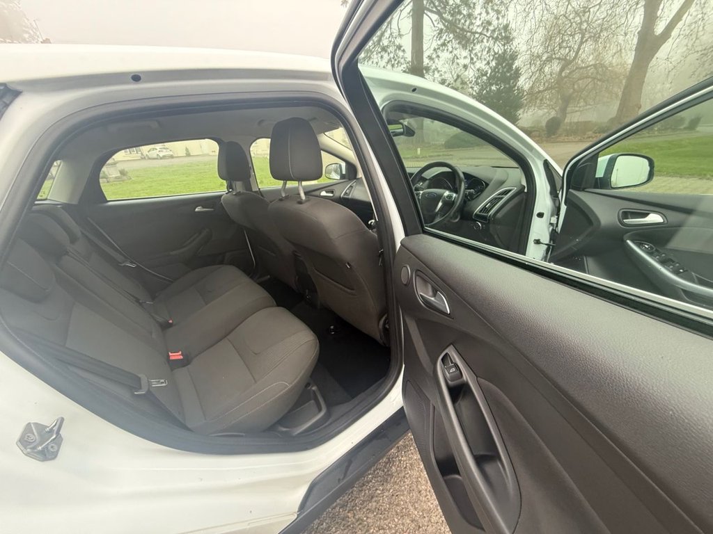 Used Ford Focus 2014 for sale - 77080444: Photo 26