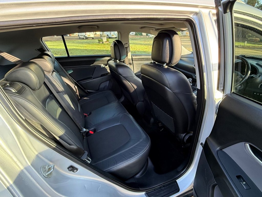 Used Kia Sportage 2010 for sale - 76934540: Photo 27