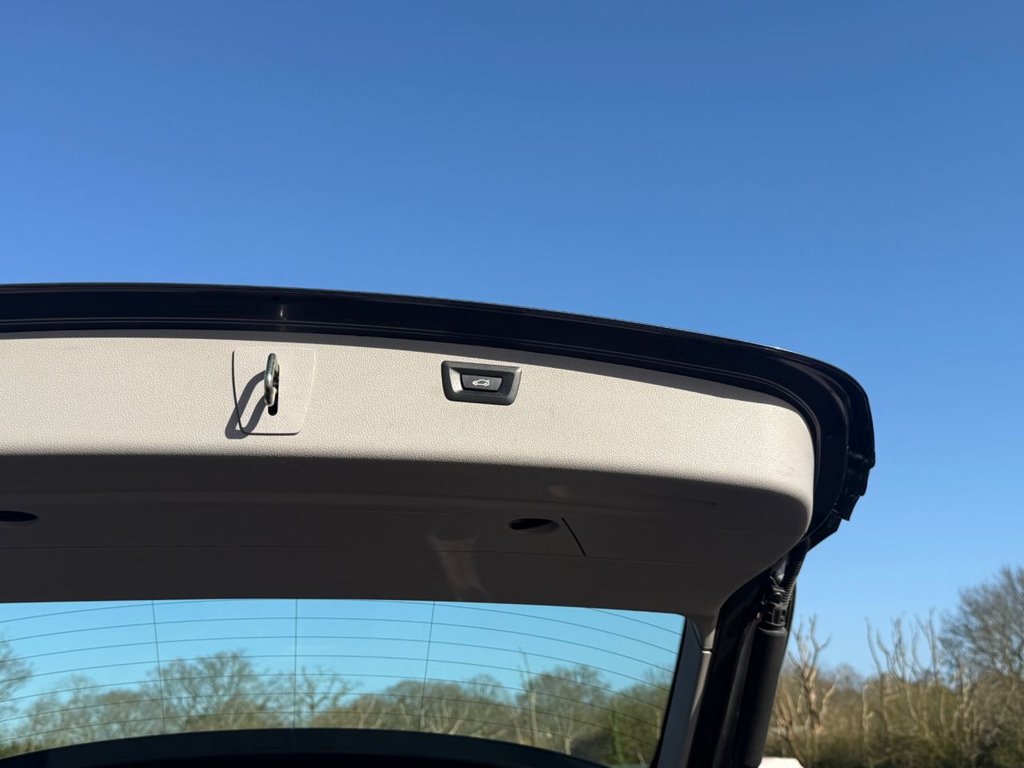 Used BMW 3 Series 2017 for sale - 77967274: Photo 15