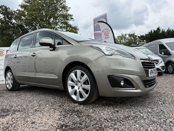 Used Peugeot 5008 2014 for sale - 79288701: Photo