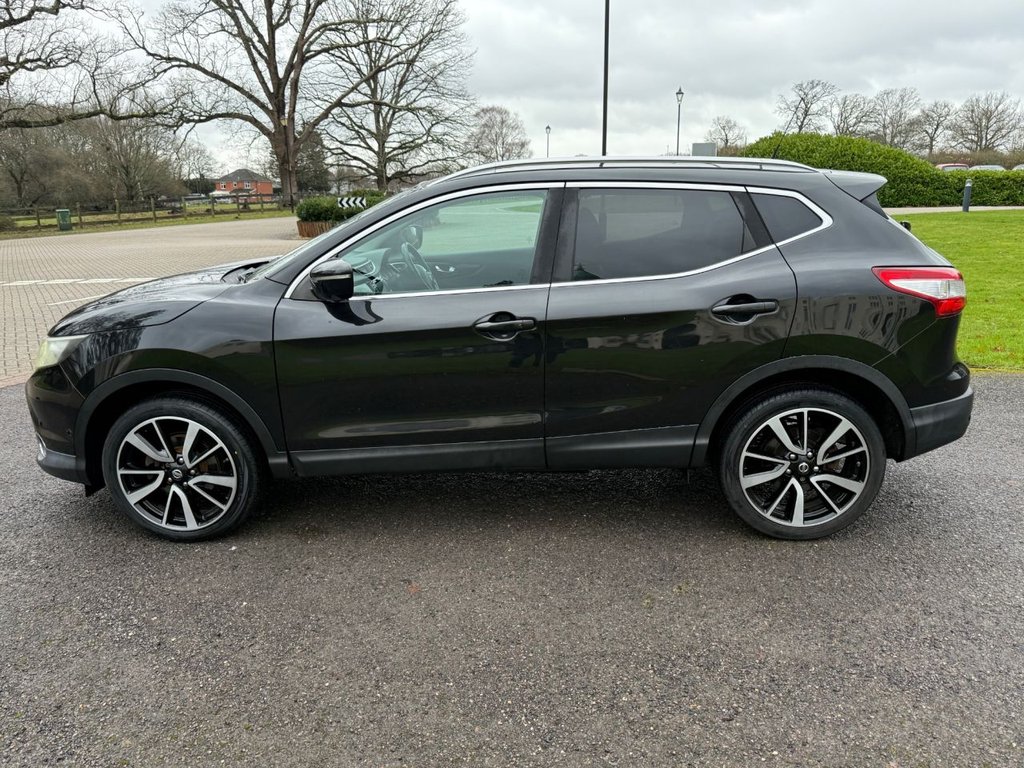 Used Nissan Qashqai 2014 for sale - 77153689: Photo 8