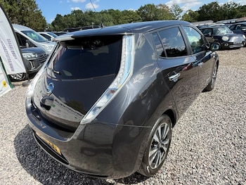 Used Nissan Leaf 2017 for sale - 79608161: Photo