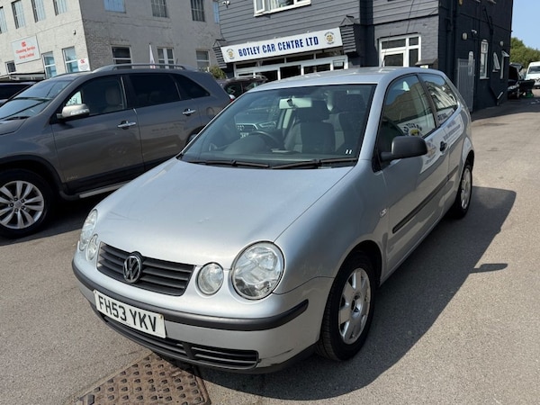 Used Volkswagen Polo 2003 for sale - 75597288: Photo 2