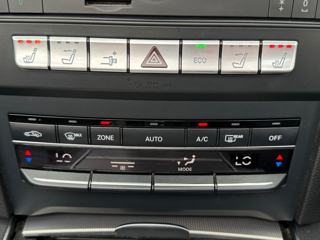 Used Mercedes-Benz E Class 2015 for sale - 76406440: Photo 30