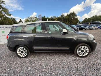 Used Fiat 500L 2015 for sale - 79587339: Photo
