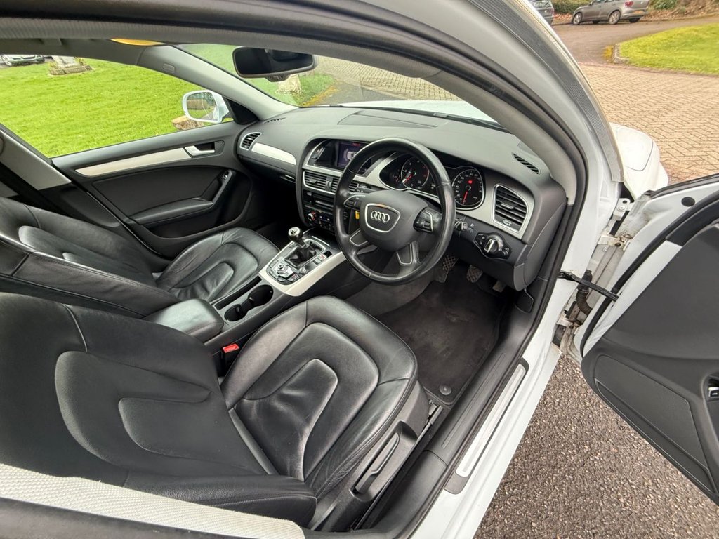 Used Audi A4 2014 for sale - 77608696: Photo 24