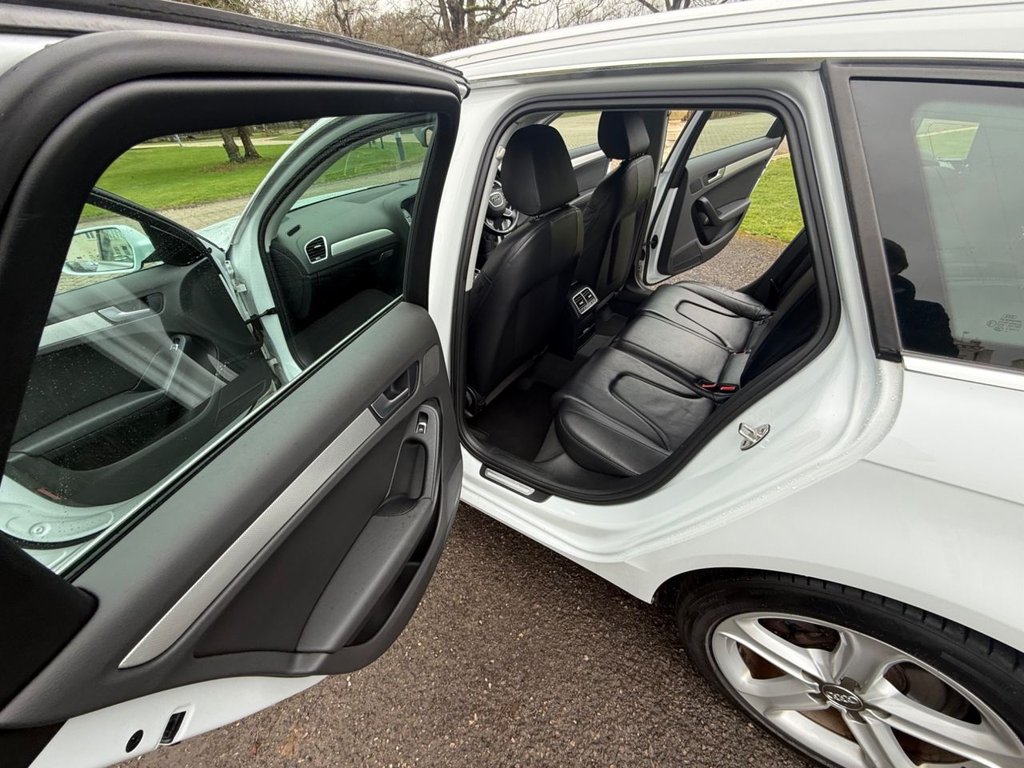 Used Audi A4 2014 for sale - 77608696: Photo 28