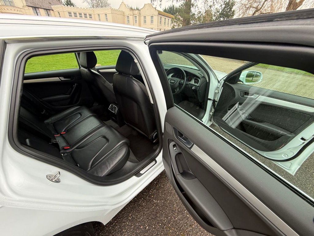 Used Audi A4 2014 for sale - 77608696: Photo 32