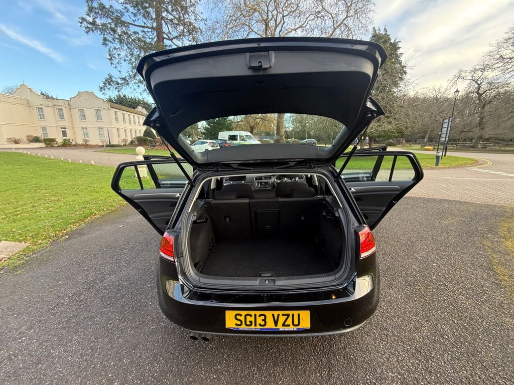 Used Volkswagen Golf 2013 for sale - 77263204: Photo 9