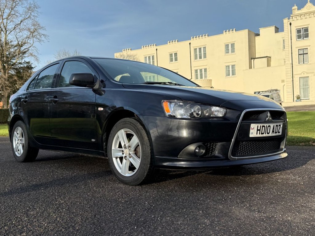 Used Mitsubishi Lancer 2010 for sale - 77122067: Photo 2