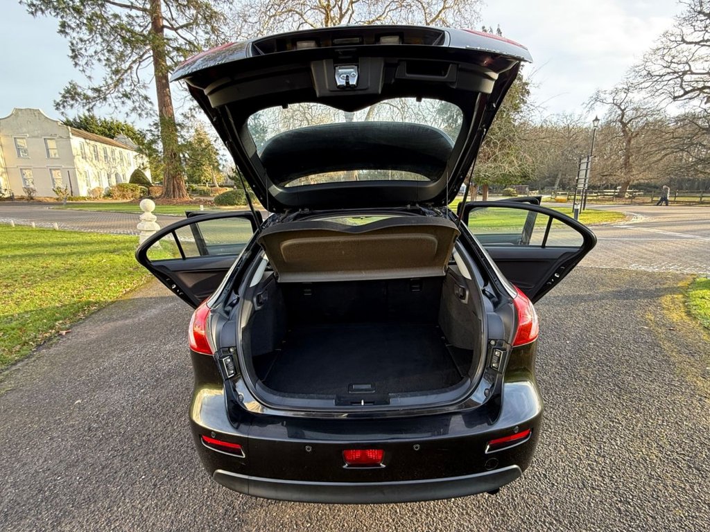 Used Mitsubishi Lancer 2010 for sale - 77122067: Photo 21