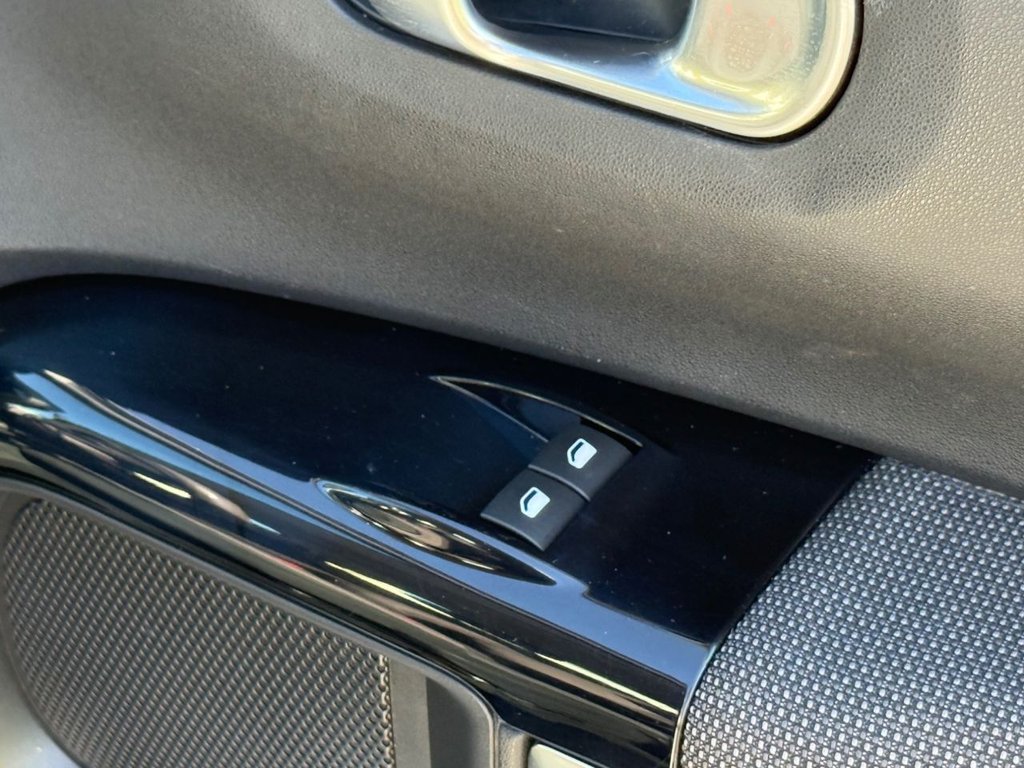 Used Citroen C4 Cactus 2015 for sale - 76010417: Photo 26
