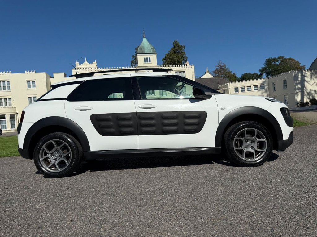 Used Citroen C4 Cactus 2015 for sale - 76010417: Photo 3