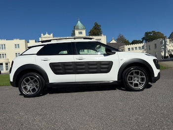 Used Citroen C4 Cactus 2015 for sale - 76010417: Photo 3