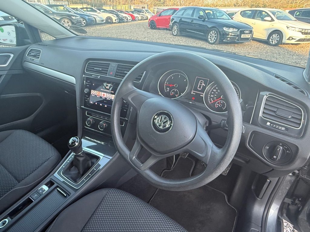 Used Volkswagen Golf 2020 for sale - 77755325: Photo 21