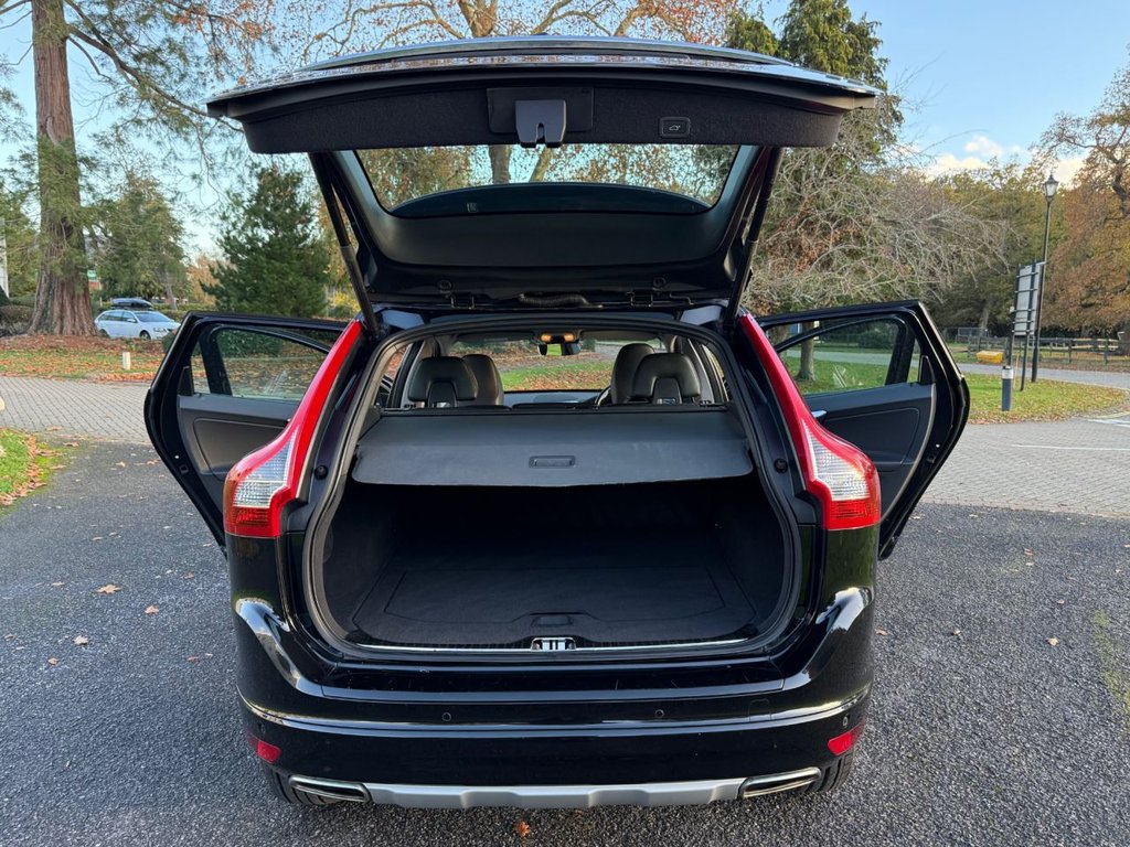 Used Volvo XC60 2017 for sale - 76520774: Photo 16