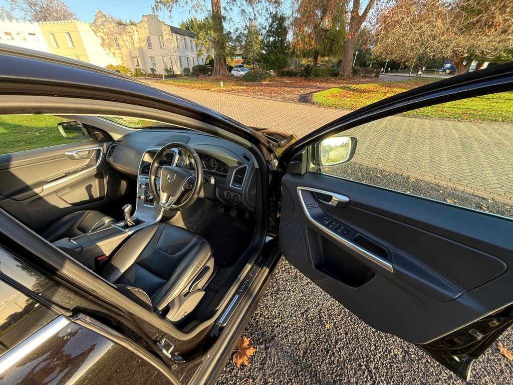 Used Volvo XC60 2017 for sale - 76520774: Photo 25