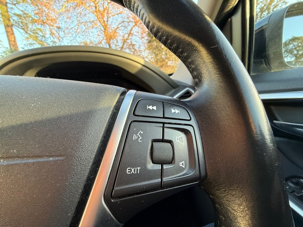 Used Volvo XC60 2017 for sale - 76520774: Photo 30