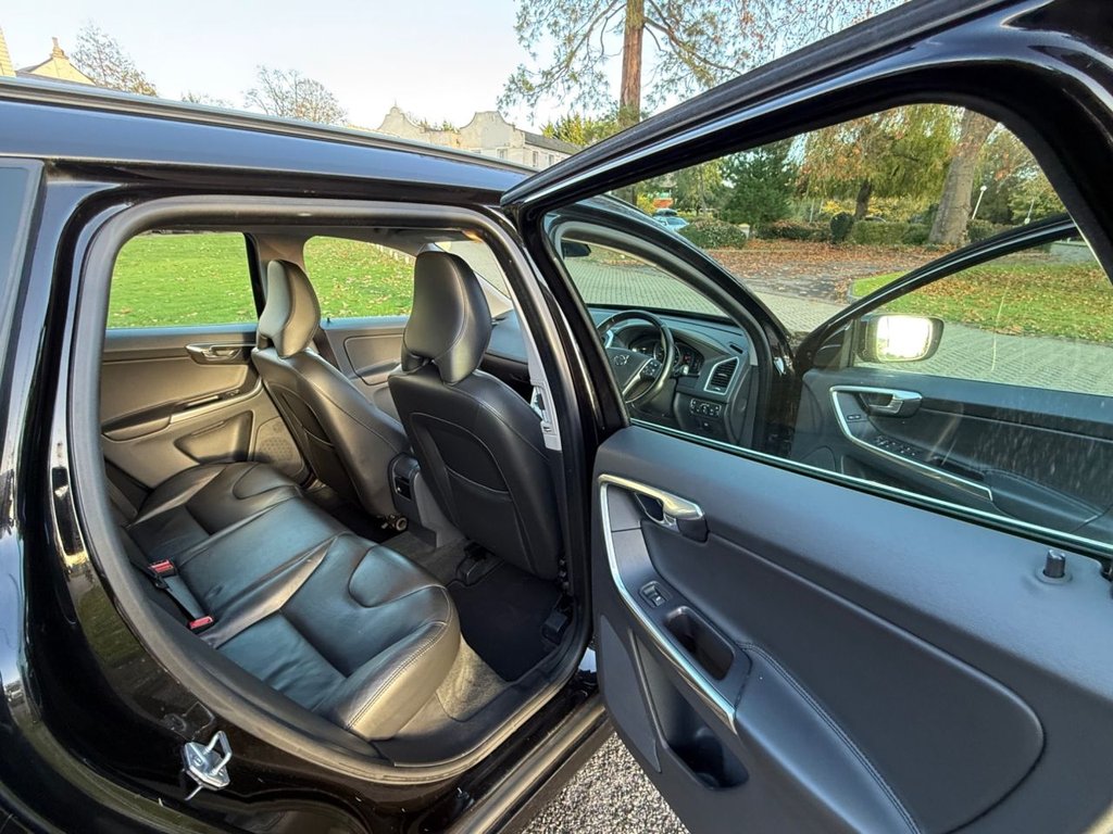 Used Volvo XC60 2017 for sale - 76520774: Photo 31