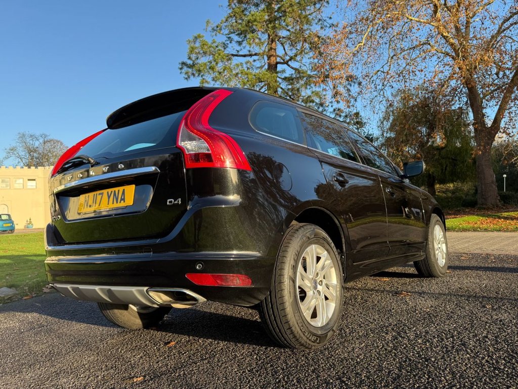 Used Volvo XC60 2017 for sale - 76520774: Photo 4