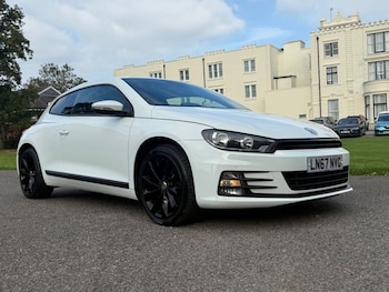 Used Volkswagen Scirocco 2017 for sale - 76255998: Photo
