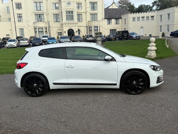 Used Volkswagen Scirocco 2017 for sale - 76255998: Photo 3