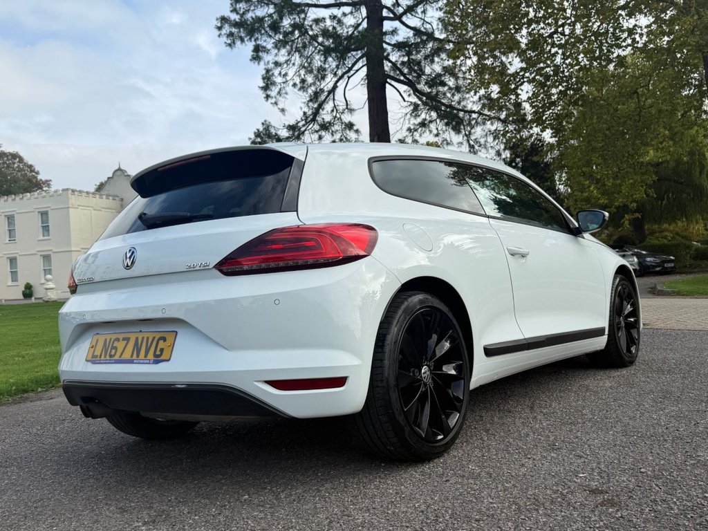 Used Volkswagen Scirocco 2017 for sale - 76255998: Photo 6