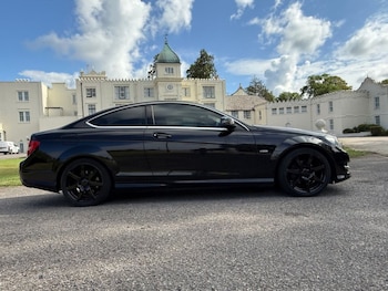 Used Mercedes-Benz C-Class 2011 for sale - 75456462: Photo