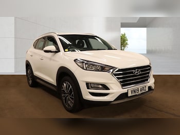 Hyundai TUCSON feature image