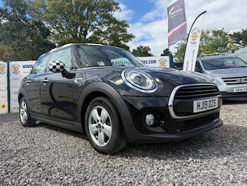 Used MINI Hatch 2019 for sale - 79768871: Photo