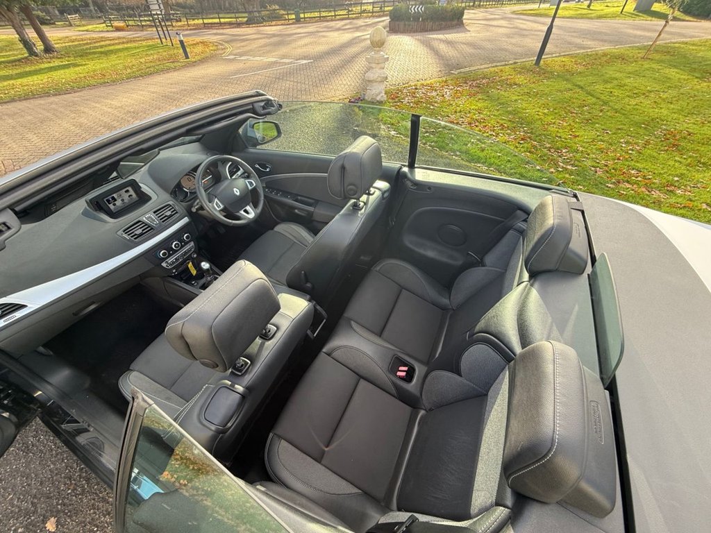 Used Renault Megane 2012 for sale - 76901056: Photo 12