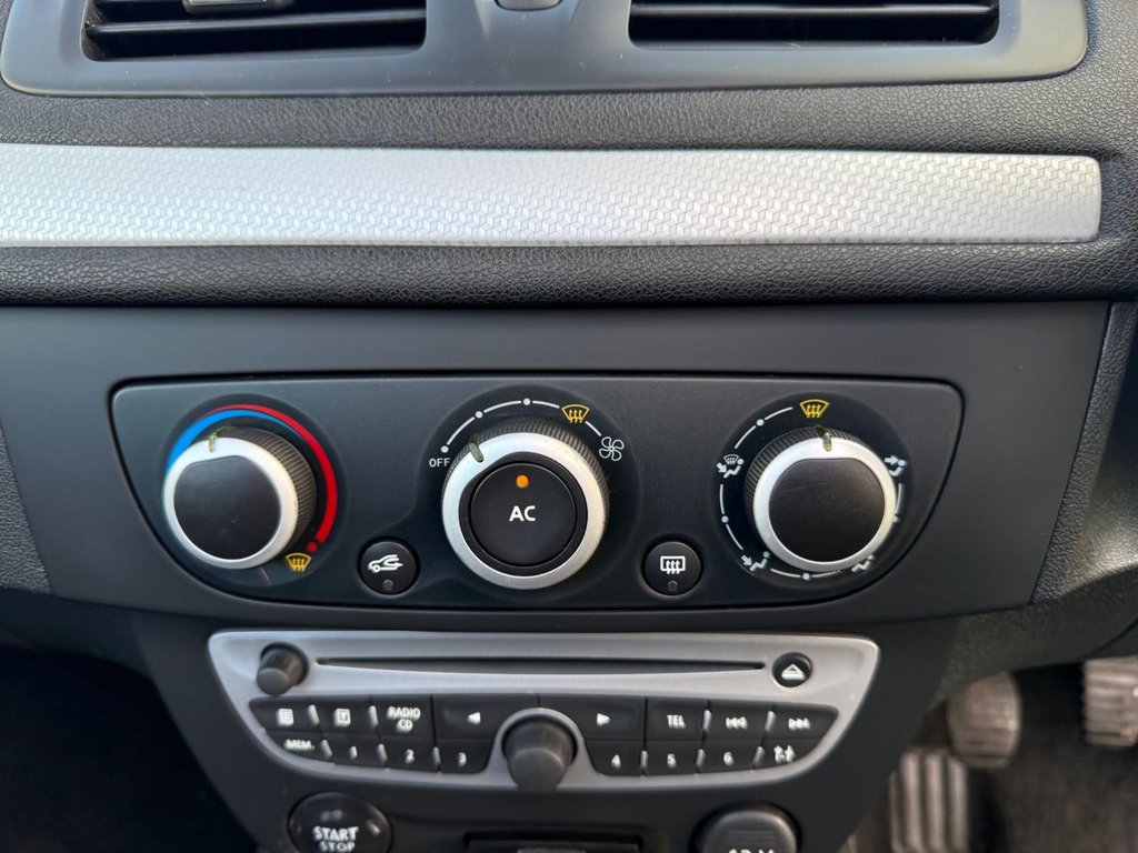 Used Renault Megane 2012 for sale - 76901056: Photo 19