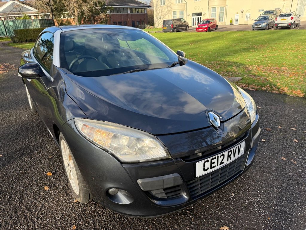 Used Renault Megane 2012 for sale - 76901056: Photo 2